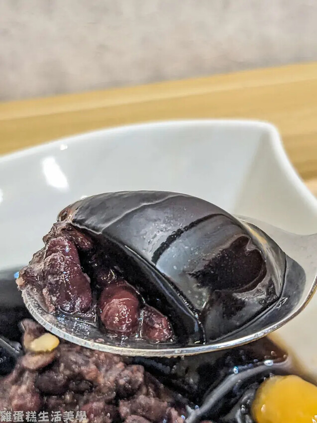 【新竹食記】獅子吼嫩仙草(關新店) 【新竹食記】獅子吼嫩仙草(關新店)