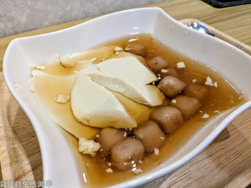 【新竹食記】獅子吼嫩仙草(關新店) 【新竹食記】獅子吼嫩仙草(關新店)