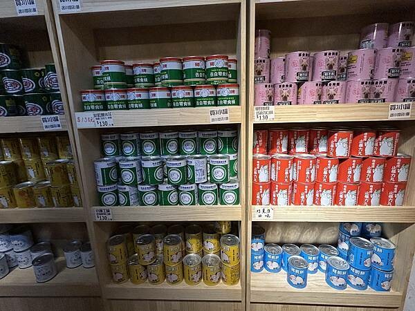 【台南安定區】豬飼料杆仔店~油漆桶、蚊香罐、豬飼料袋的古早味 【台南安定區】豬飼料杆仔店~油漆桶、蚊香罐、豬飼料袋的古早味