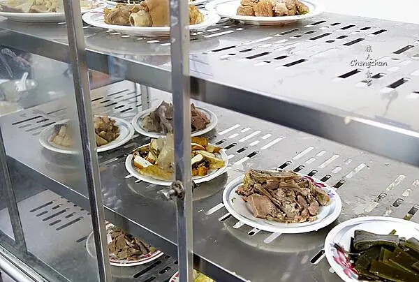 切小菜櫃子.jpg 切小菜櫃子.jpg