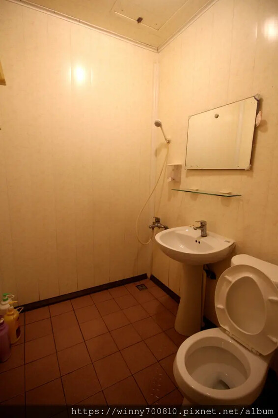 想找烤肉戲水民宿？這家墾丁包棟推，回鄉大空間。