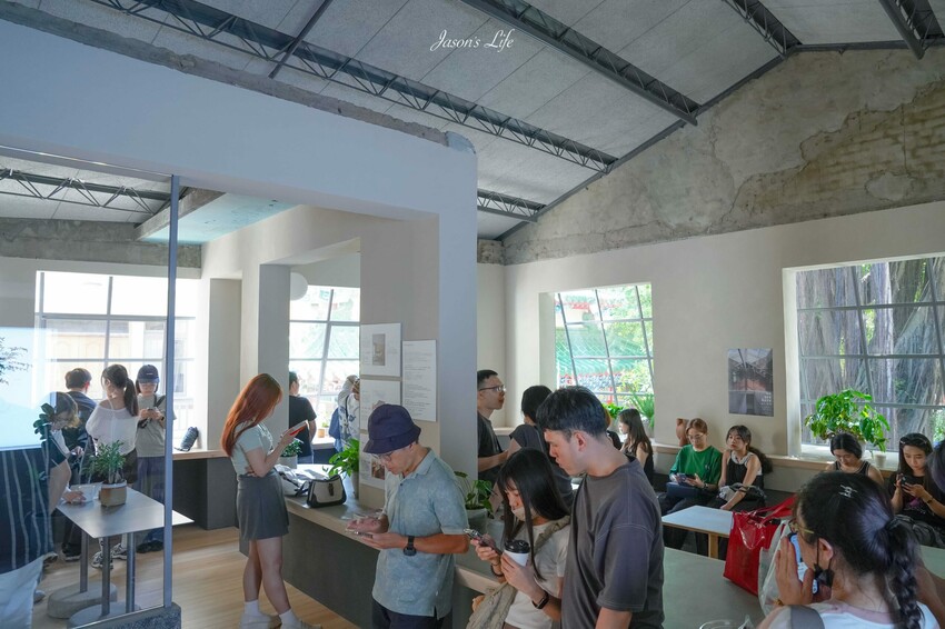 京都咖啡Here Kyoto台南開幕！最新百年老屋咖啡廳，拉花拿鐵必搭可麗露。