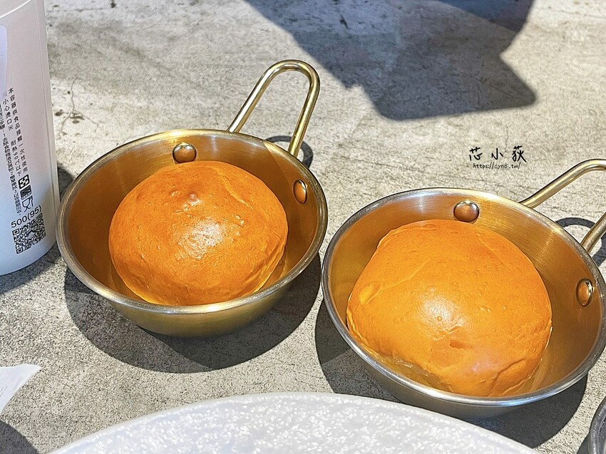 8德司創意餐館 一中店，台中中友百貨330元起義式料理，獨家Q麵必吃，海鮮塔蒸煮火鍋，店內享雞湯暢飲+冰淇淋自助吧無限吃 - Cyndi loves享食天堂