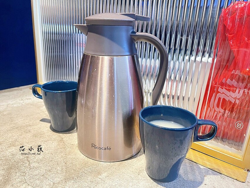 8德司創意餐館 一中店，台中中友百貨330元起義式料理，獨家Q麵必吃，海鮮塔蒸煮火鍋，店內享雞湯暢飲+冰淇淋自助吧無限吃 - Cyndi loves享食天堂