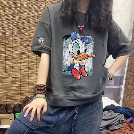 🦆迪士尼唐老鴨印花純棉短袖T恤|可愛 × 舒適 × 經典再現0002.png 🦆迪士尼唐老鴨印花純棉短袖T恤|可愛 × 舒適 × 經典再現0002.png