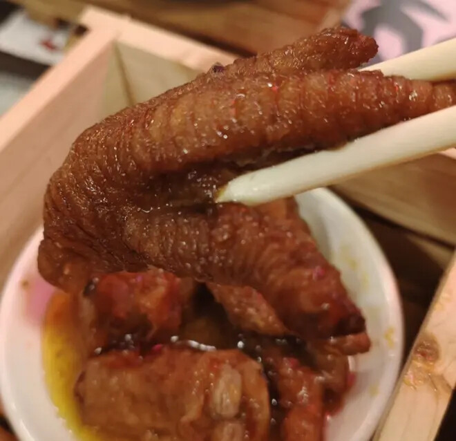 板橋也有這一鍋港味靚爆鏡|龍囍茶檔亞東店 港式煲仔飯推薦 板橋也有這一鍋港味靚爆鏡|龍囍茶檔亞東店 港式煲仔飯推薦