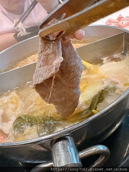 [美食●火鍋]桃園龜山林口火鍋推薦｜精焱鍋物-頂級活體海鮮火