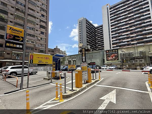 [美食●火鍋]桃園龜山林口火鍋推薦｜精焱鍋物-頂級活體海鮮火