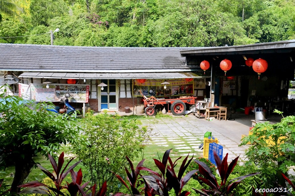 台南龍崎美食|王家燻羊肉,隱身山中的在地老味道,古法燻羊肉香 台南龍崎美食|王家燻羊肉,隱身山中的在地老味道,古法燻羊肉香