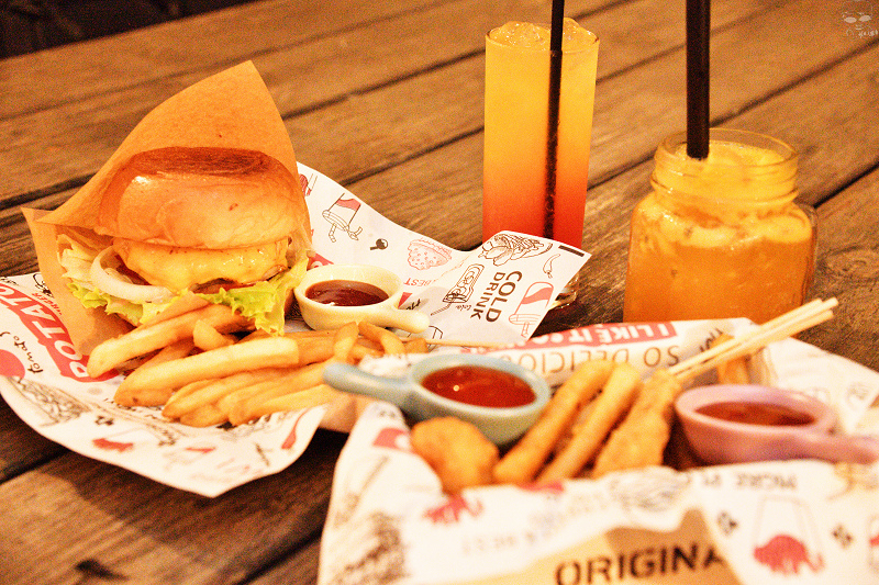 【台中夜景推薦】Rico Noche cafe，台中夜景咖啡