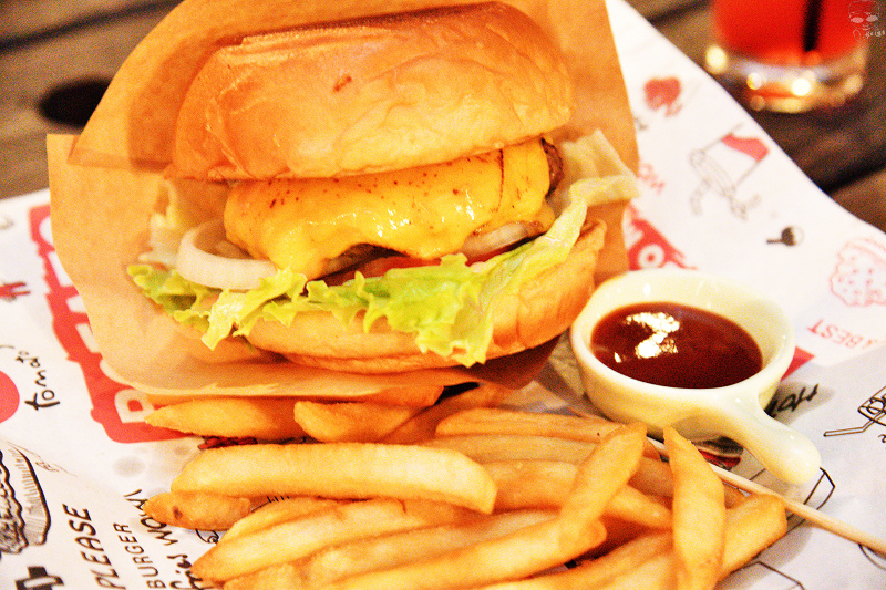 【台中夜景推薦】Rico Noche cafe，台中夜景咖啡