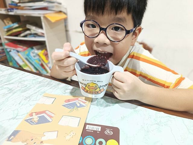 池上農會紅豆紫米粥，微甜即食下午茶首選，台東池上美食。