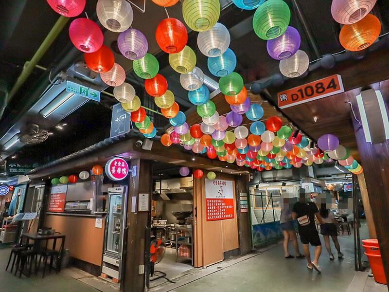 秋冬進補首選，新竹老食品螃蟹薑母鴨登場，新竹東門市場美食。