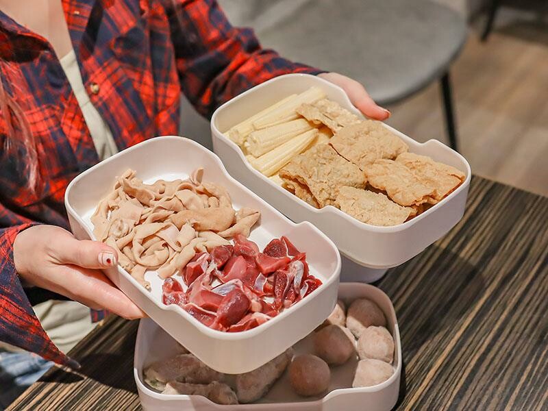 秋冬進補首選，新竹老食品螃蟹薑母鴨登場，新竹東門市場美食。