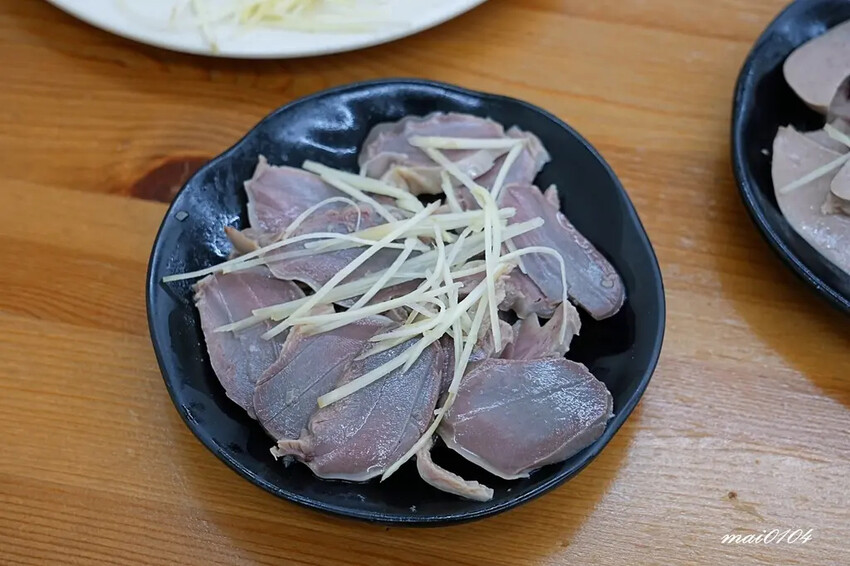 鼎新鵝肉龍潭店~桃園龍潭鵝肉、鴨肉推薦,新開幕!消費滿600 鼎新鵝肉龍潭店~桃園龍潭鵝肉、鴨肉推薦,新開幕!消費滿600