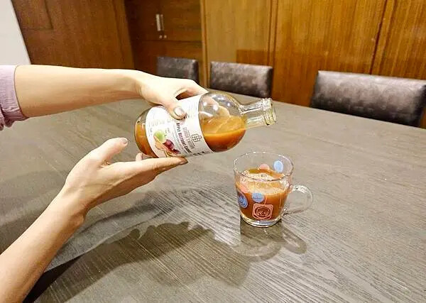 台北日華好物推薦夏威夷豆腰果蔬果原汁，推薦信義區健康補給站。