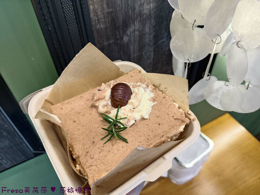 台中大雅19House牛排推薦三拼肉量超滿足,人氣拼盤吃肉喝到飽。