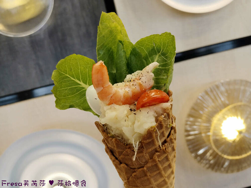 台中大雅19House牛排推薦三拼肉量超滿足,人氣拼盤吃肉喝到飽。