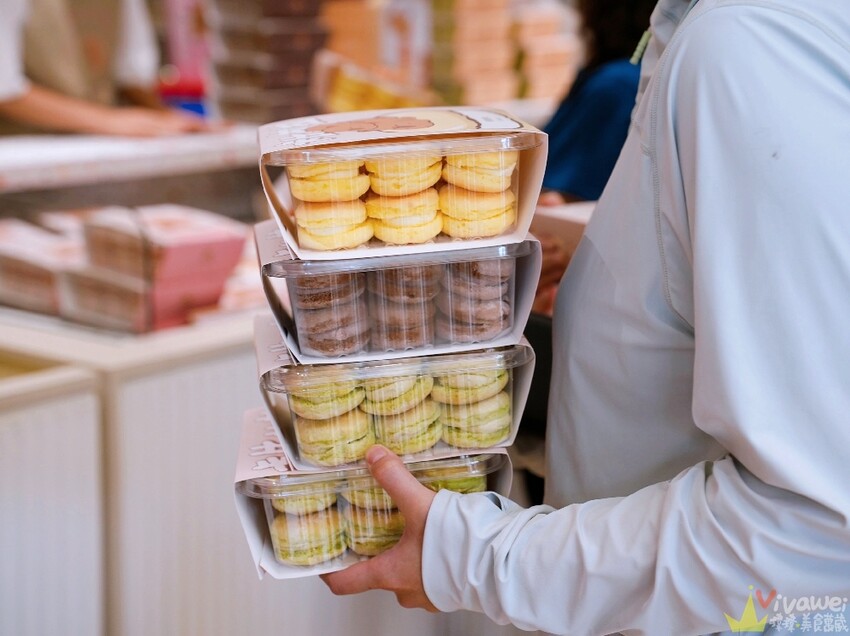 【卡比拉拉 台式馬卡龍專賣店】全台最療癒甜點伴手禮!超萌的排隊伴手禮專賣~招牌台式馬卡龍~還有曲奇餅禮盒及各式甜點餅乾!