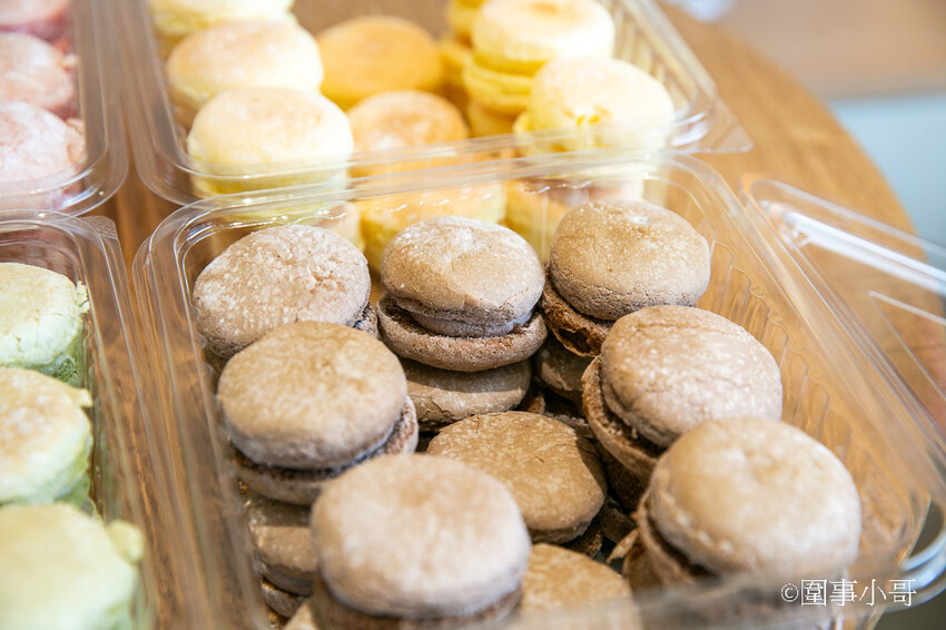 桃園內壢美食景點-卡比拉拉,超萌水豚君們圍繞著各式的手工點心大樹,太可愛了!!!(邀約 @圍事小哥的幸福相框