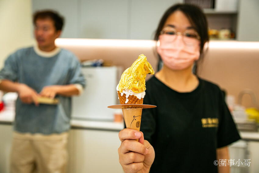 桃園內壢美食景點-卡比拉拉,超萌水豚君們圍繞著各式的手工點心大樹,太可愛了!!!(邀約 @圍事小哥的幸福相框