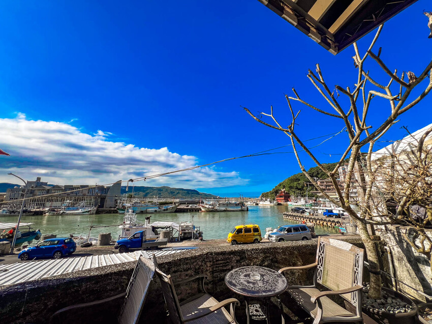 金山磺港人氣海景咖啡廳海上日出,絕美景觀咖啡廳。