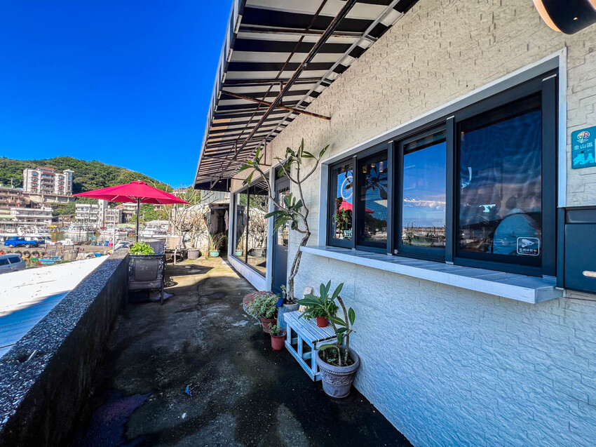 金山磺港人氣海景咖啡廳海上日出,絕美景觀咖啡廳。