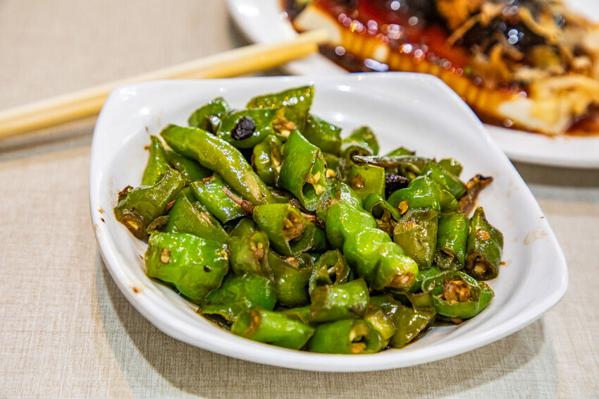 員林必吃老字號魚滿堂排骨麵推薦,在地30年老店。