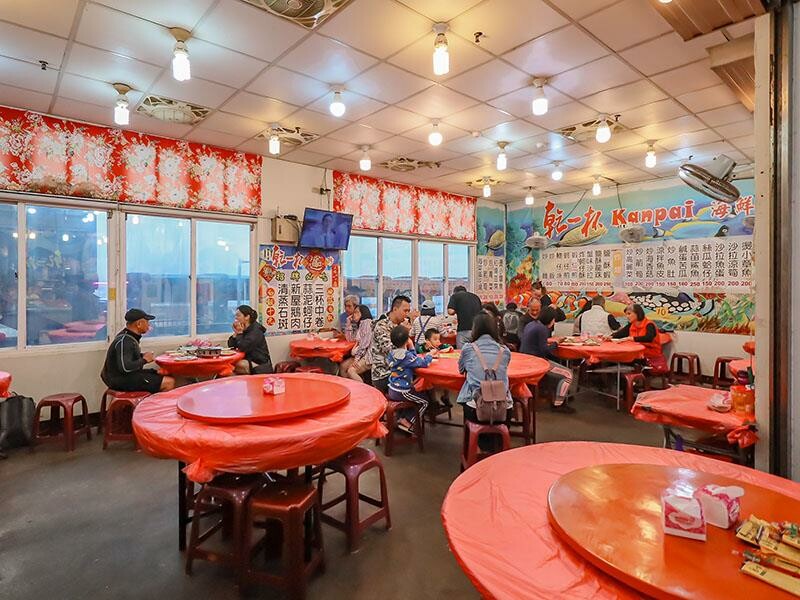 永安漁港平價快炒推薦！秋天必吃螃蟹季，桃園新屋美食。