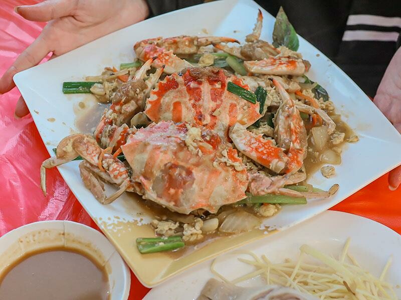永安漁港平價快炒推薦！秋天必吃螃蟹季，桃園新屋美食。