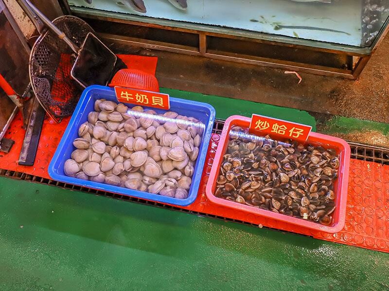 永安漁港平價快炒推薦！秋天必吃螃蟹季，桃園新屋美食。