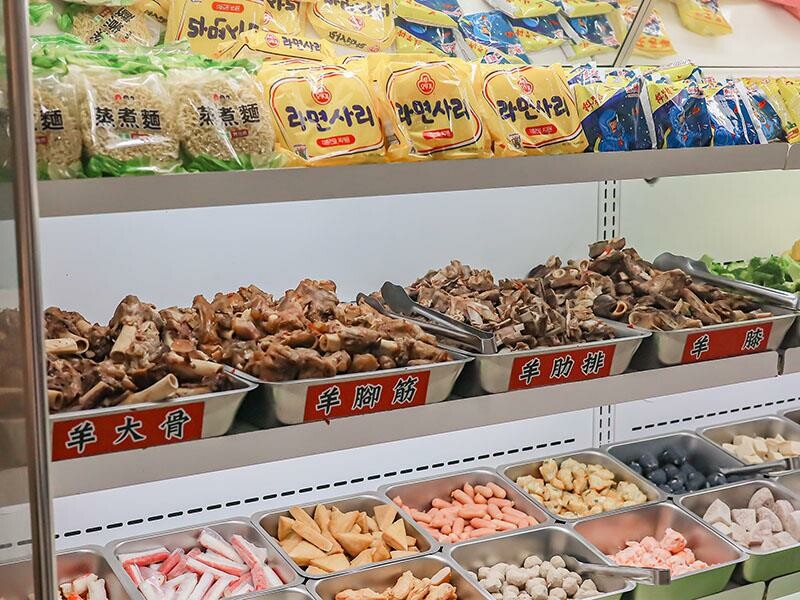 新竹羊肉爐吃到飽推薦！羊霸天下只要$538，羊大骨羊腳筋無限供應。