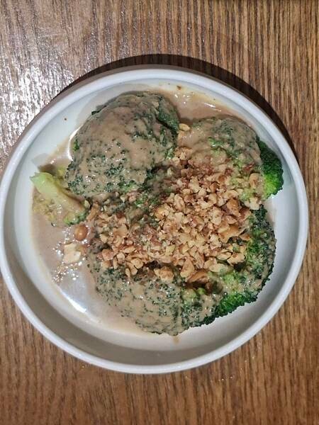 2024米其林新中式麵店!台中VARMT發楞吃,台中西區米其林推薦。