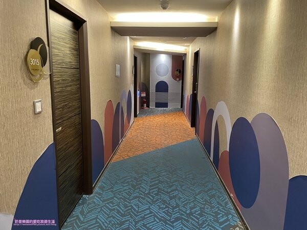 台中塔木德一中館開箱！逛夜市住這最方便，大房型附停車位。