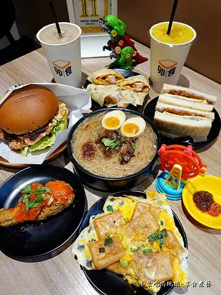 合照-卯食沙鹿店 (2).jpg
