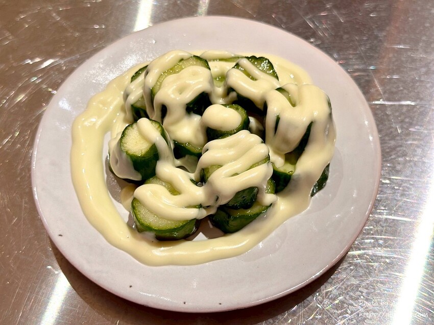 台中忠孝夜市旁！落花小籠湯包文青風小籠湯包，隱藏版美食清單跟上。