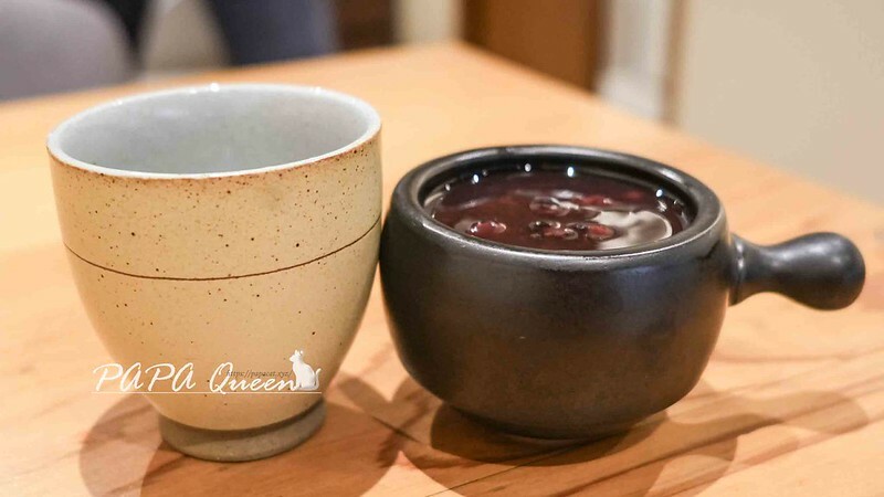 台中文青必吃!三津製麵249老宅,手工素麵套餐Q彈到停不下來。