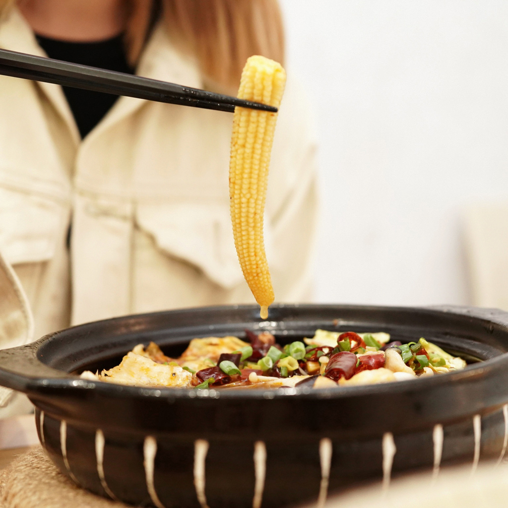 台南美食│寶煲餐飲食記分享│炸蝦咖哩、麻辣水煮魚、鱸魚粥都好 台南美食│寶煲餐飲食記分享│炸蝦咖哩、麻辣水煮魚、鱸魚粥都好