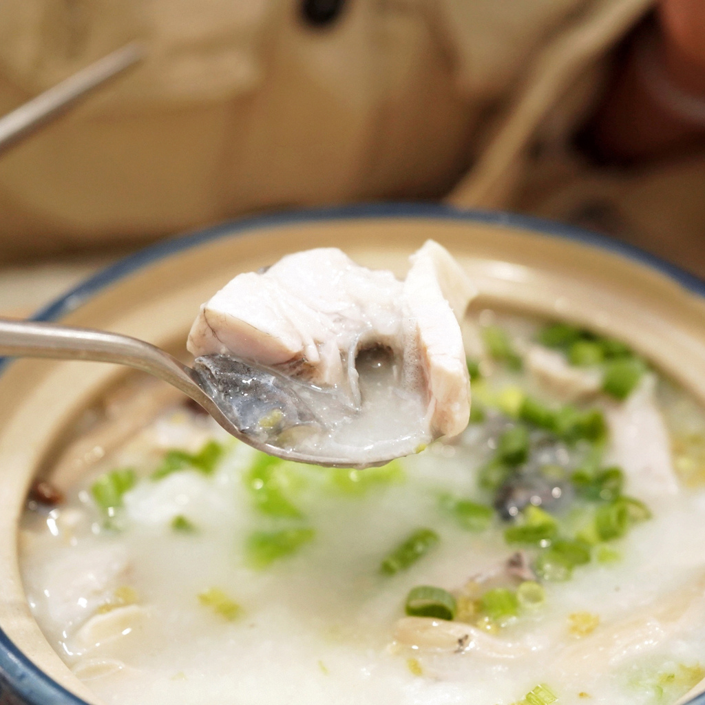 台南美食│寶煲餐飲食記分享│炸蝦咖哩、麻辣水煮魚、鱸魚粥都好 台南美食│寶煲餐飲食記分享│炸蝦咖哩、麻辣水煮魚、鱸魚粥都好
