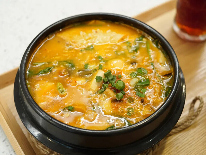 台南美食餐廳│寶煲餐飲│東區質感美食│開幕三重送│被整塊土魠