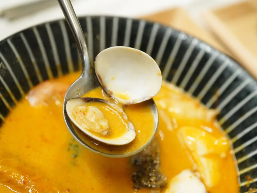 台南美食餐廳│寶煲餐飲│東區質感美食│開幕三重送│被整塊土魠