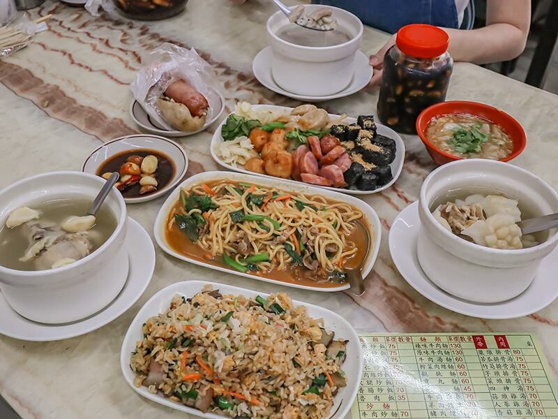 新竹南寮必吃！龍門燉品50秒爆炒炒飯，新竹北區美食推薦。