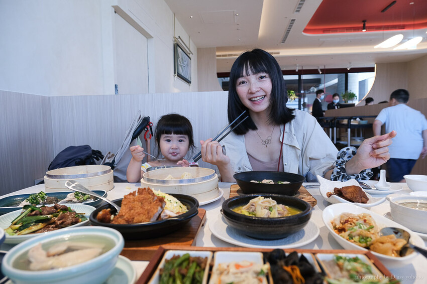 台南市南區漢來上海湯包插旗誠品生活台南店！漢來美食的18摺工藝、湯汁飽滿小籠湯包，台南餐廳推薦