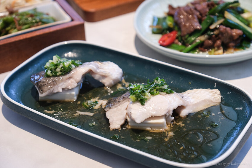 台南市南區漢來上海湯包插旗誠品生活台南店！漢來美食的18摺工藝、湯汁飽滿小籠湯包，台南餐廳推薦