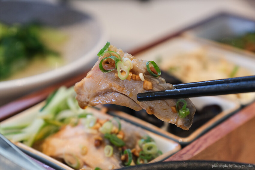 台南市南區漢來上海湯包插旗誠品生活台南店！漢來美食的18摺工藝、湯汁飽滿小籠湯包，台南餐廳推薦
