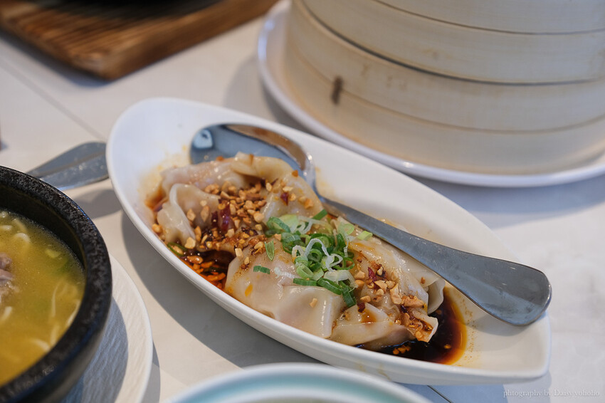 台南市南區漢來上海湯包插旗誠品生活台南店！漢來美食的18摺工藝、湯汁飽滿小籠湯包，台南餐廳推薦