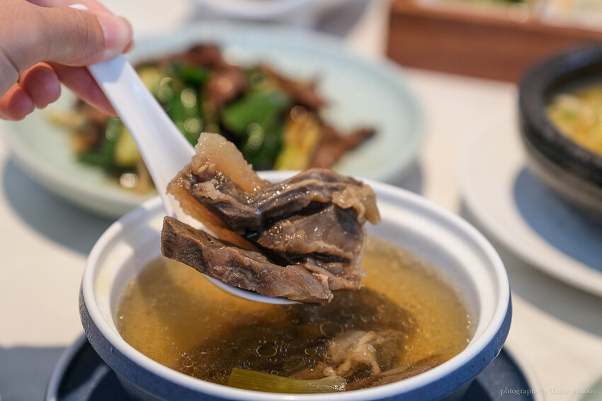 台南市南區漢來上海湯包插旗誠品生活台南店！漢來美食的18摺工藝、湯汁飽滿小籠湯包，台南餐廳推薦