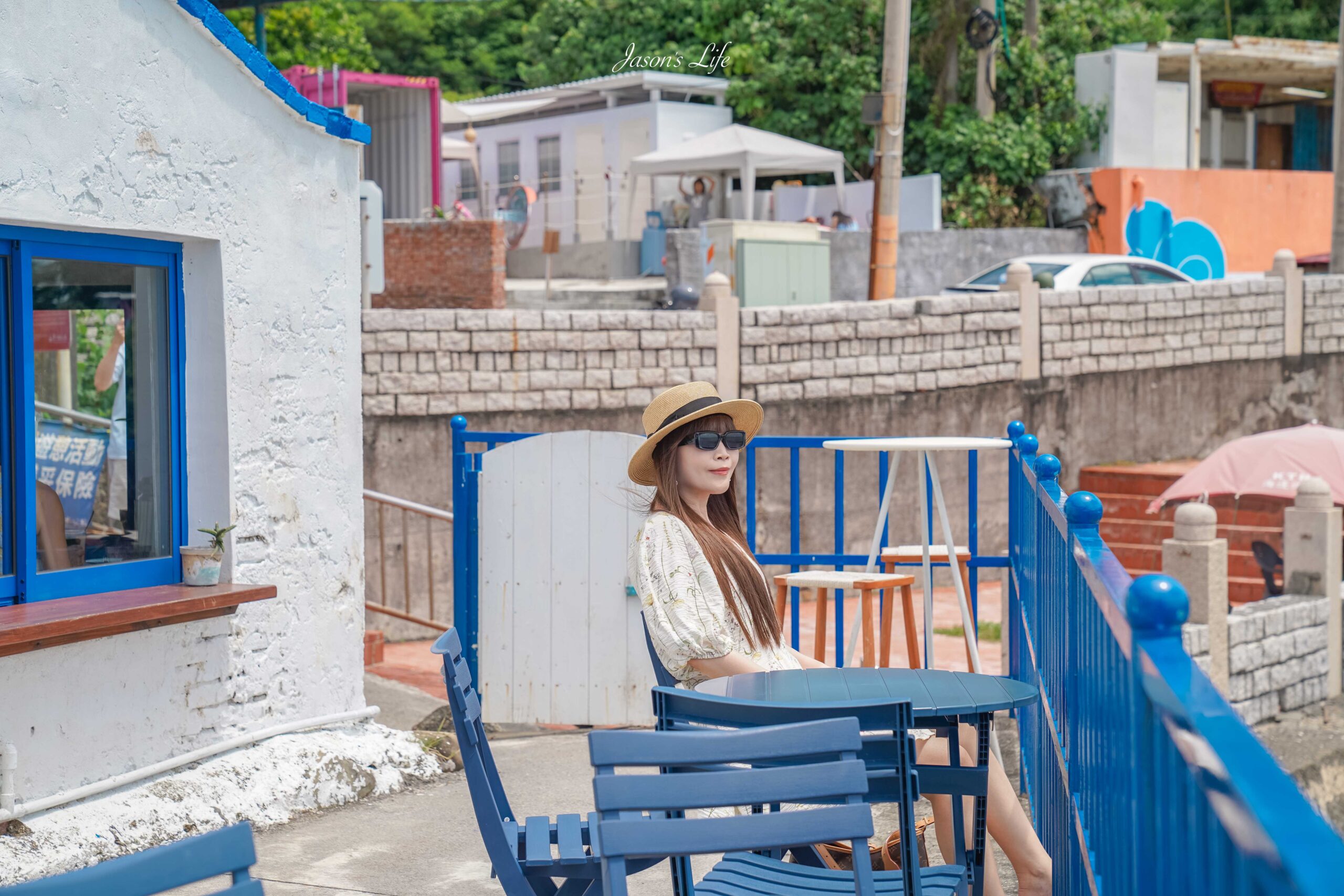 墾丁必訪海景咖啡館！萬里桐Oct.Sun Coffee無敵海景第一排，藍白異國風必拍。