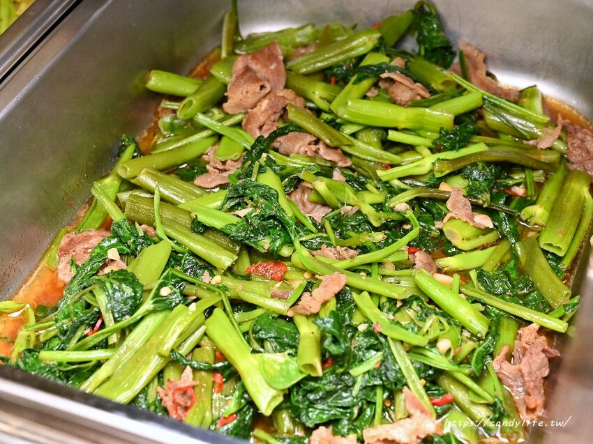 正老林羊肉爐吃到飽｜台中高評價羊肉爐吃到飽再一間，羊肉塊、羊腳筋、羊肋排、羊大骨任你吃到飽～ - 糖糖's 享食生活
