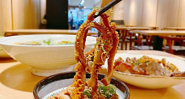 桃園牛肉麵推薦│集英會牛肉麵-武陵店，推宮廷麻辣牛肉麵，涼拌魚皮│桃園美食推薦-52.jpg